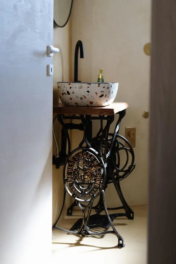 Pula City Apartment With Private Parking Free